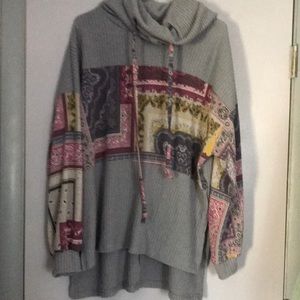 White Birch NWOT size Large Cowneck w Ties